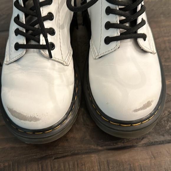 Dr. Martens 1460 Boots Junior - Picture 8 of 8